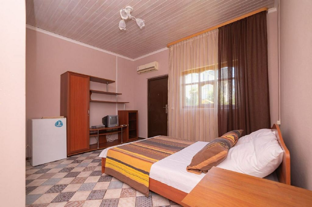 Трёхместный номер стандарт