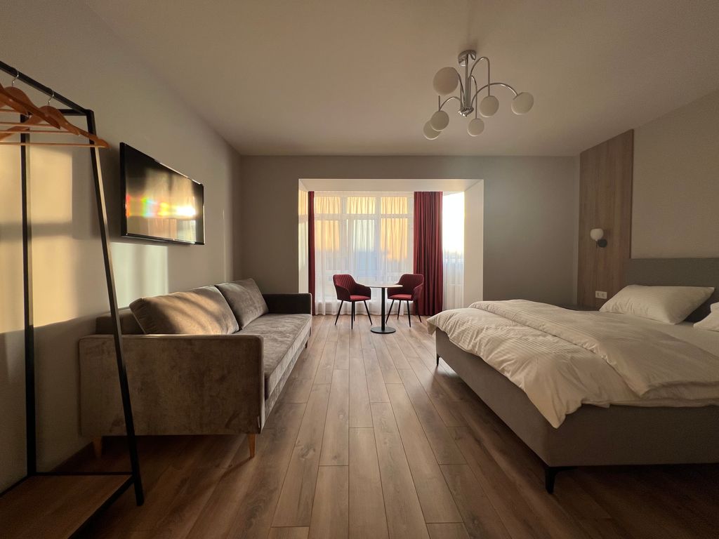 Трёхместный номер люкс