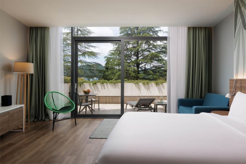 Апартаменты с одной спальней и террасой