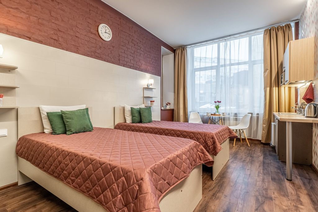 Двухместный номер с 2 отдельными кроватями Студия в центре СПБ с бесплатной парковкой с раздельными кроватями