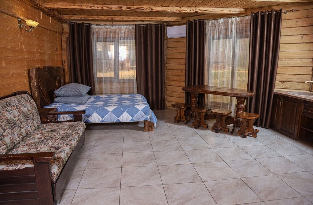 Четырёхместный номер Люкс № 23,24