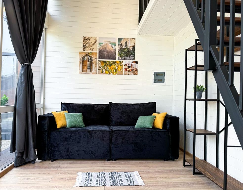 Дом коттедж люкс