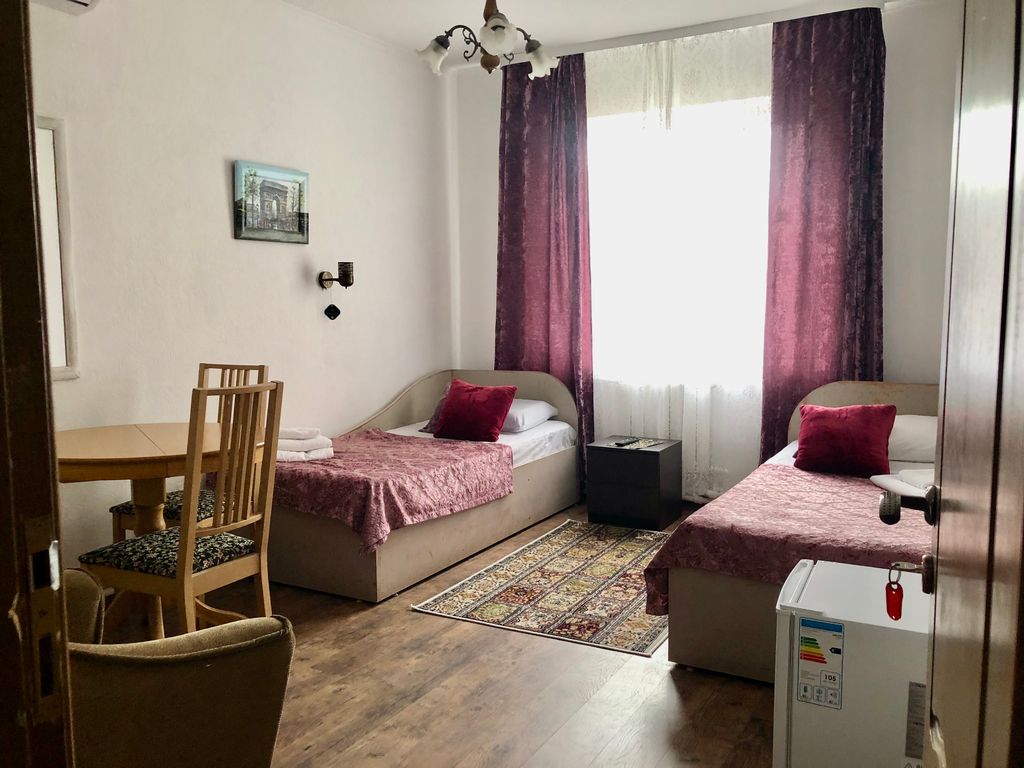 Двухместный номер с 2 отдельными кроватями эконом