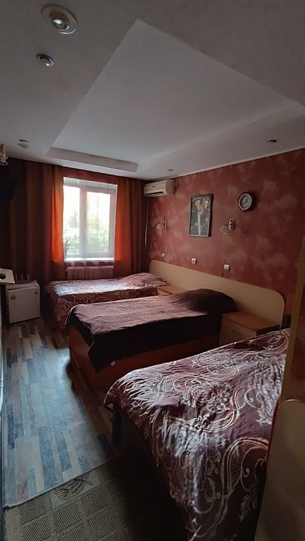 Трёхместный номер стандарт