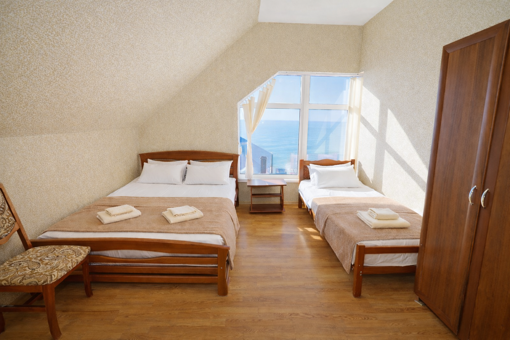 Трёхместный номер улучшенный