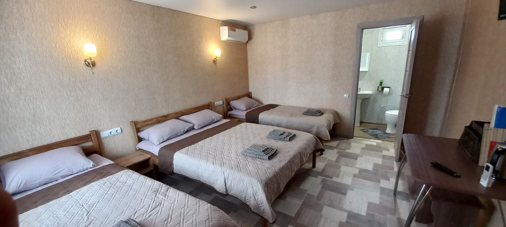 Четырёхместный номер стандарт