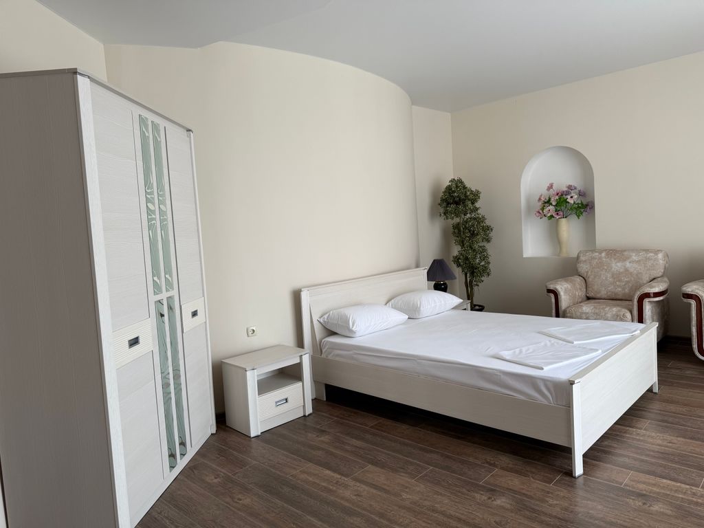 Четырёхместный номер люкс