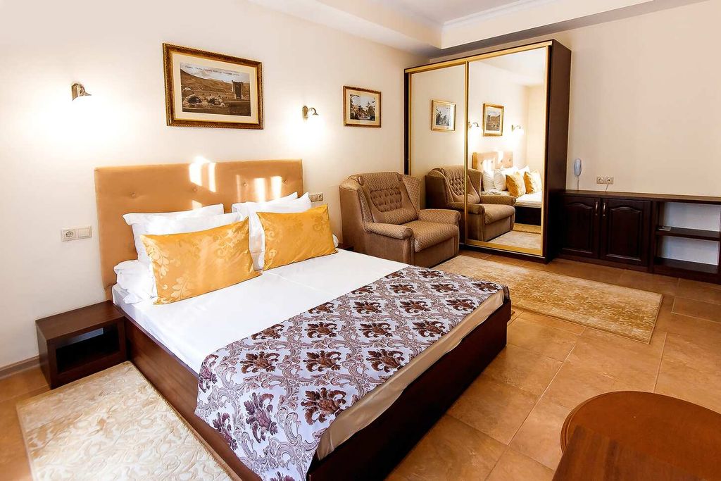 Двухместный номер с 1 кроватью Супериор с видом на горы