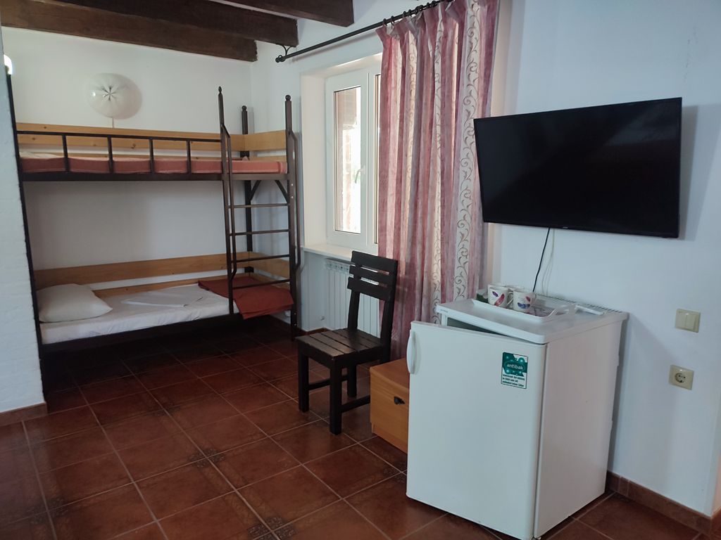 Четырёхместный номер стандарт