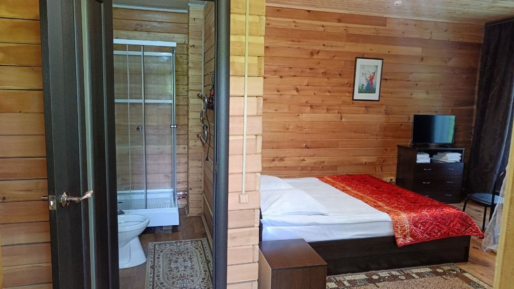 Двухместный номер с 1 кроватью 1, 3 полулюкс К миниотели 1, 2