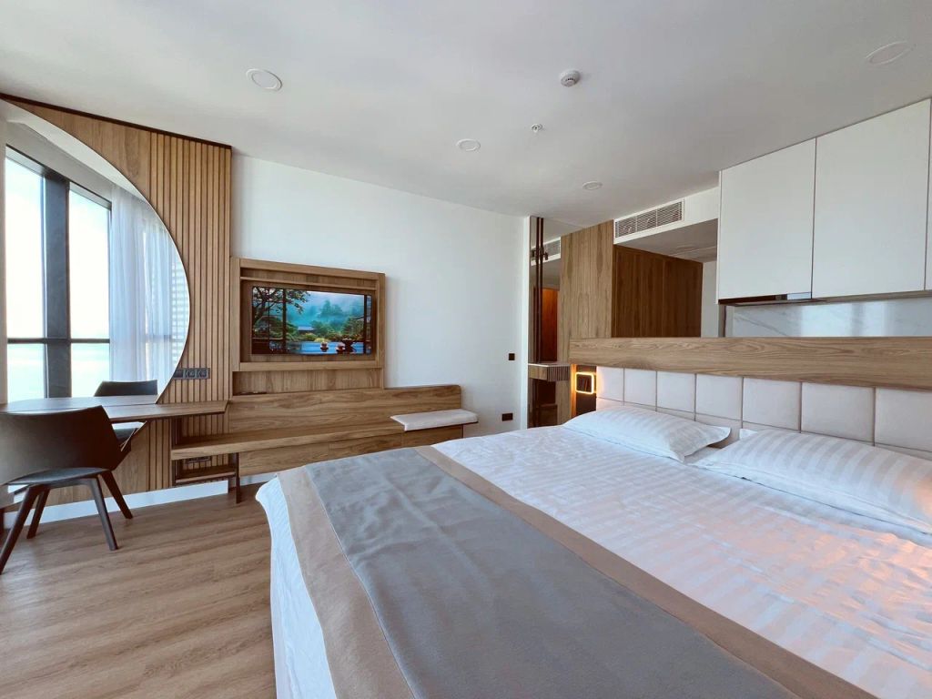 Двухместный номер с 1 кроватью Suite Sea View with Balcony