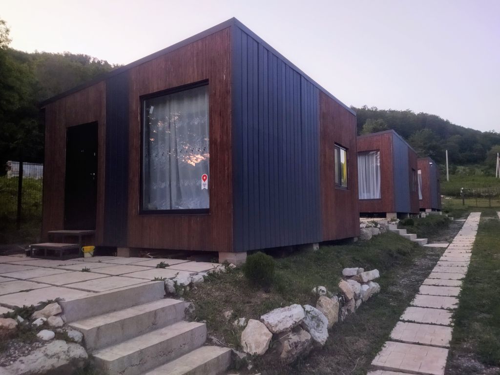 Дом четырехместный с видом на горы