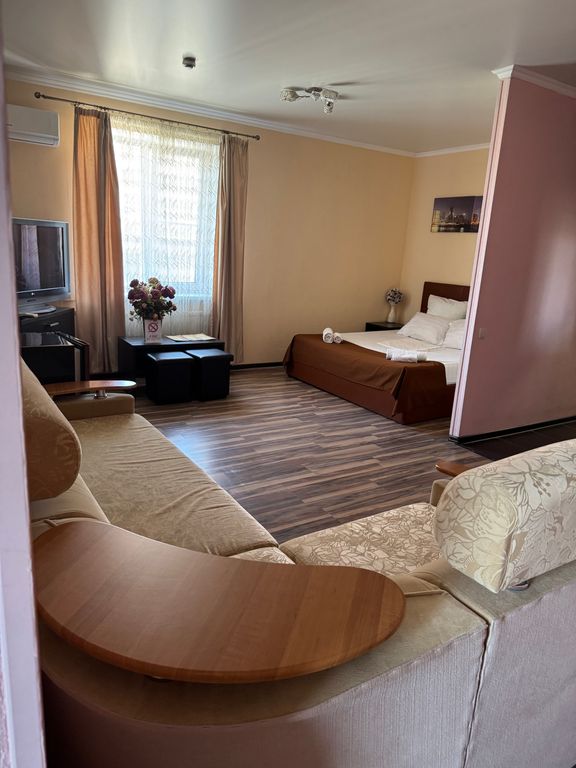 Многоместный смешанный номер Семейный улучшенный двухкомнатный номер