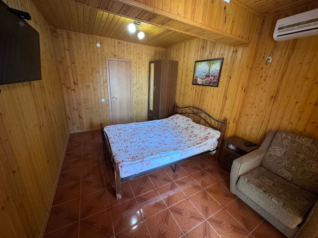 Трёхместный номер стандарт с видом на море