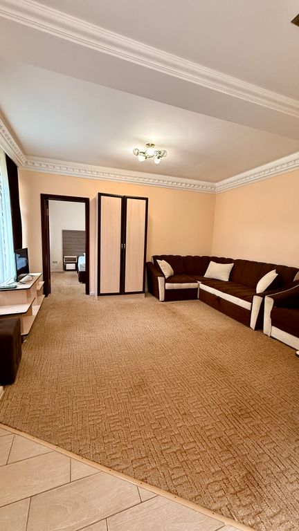 Семейный номер двухкомнатный на 7-8 человек