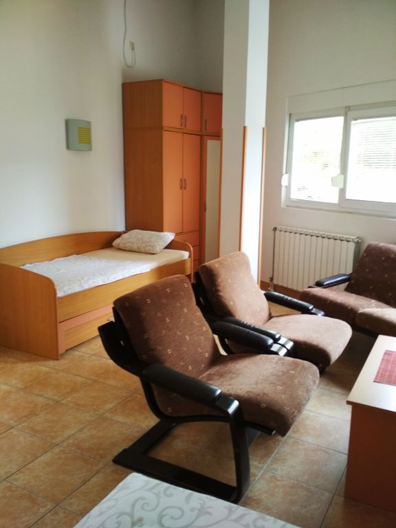 Апартаменты студия с видом на горы