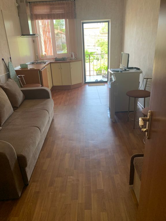 Трёхместный номер Розовый правый (