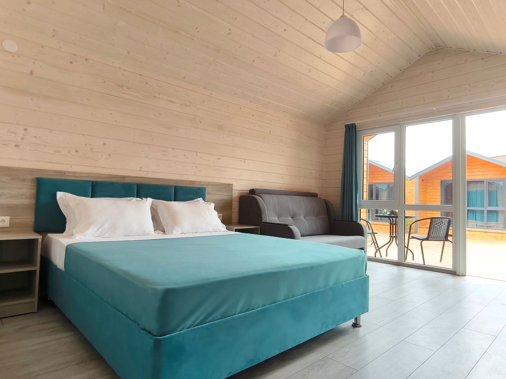 Четырёхместный номер домик