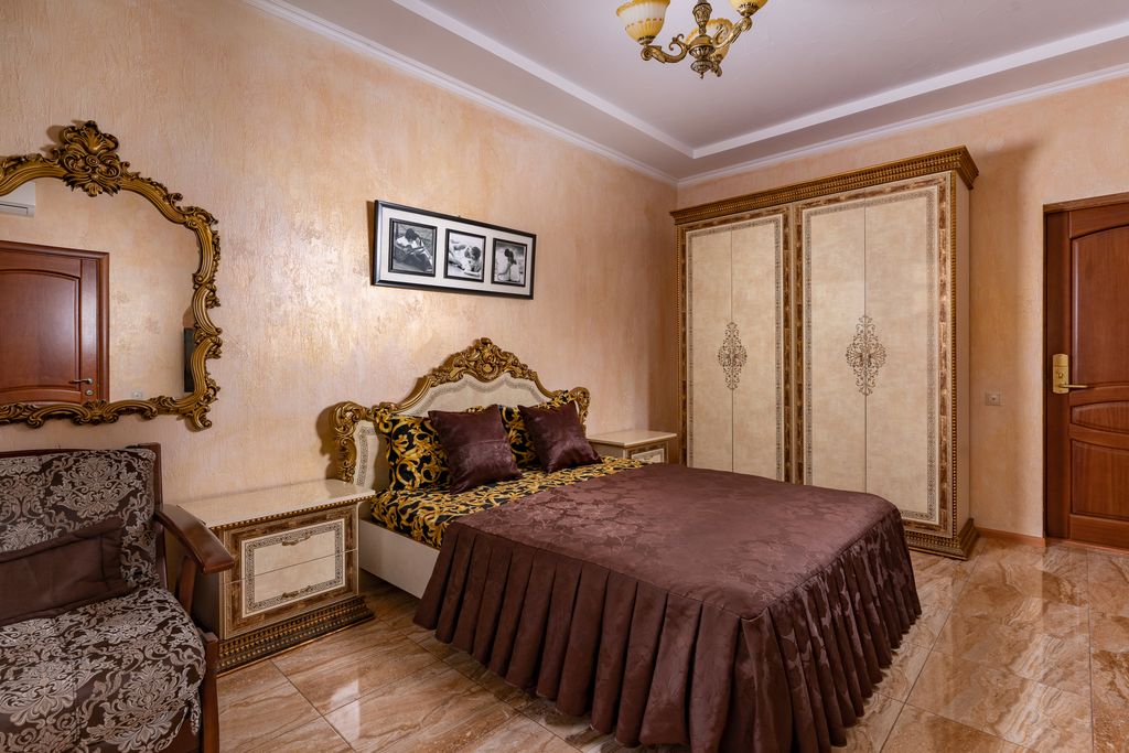 Трёхместный номер люкс