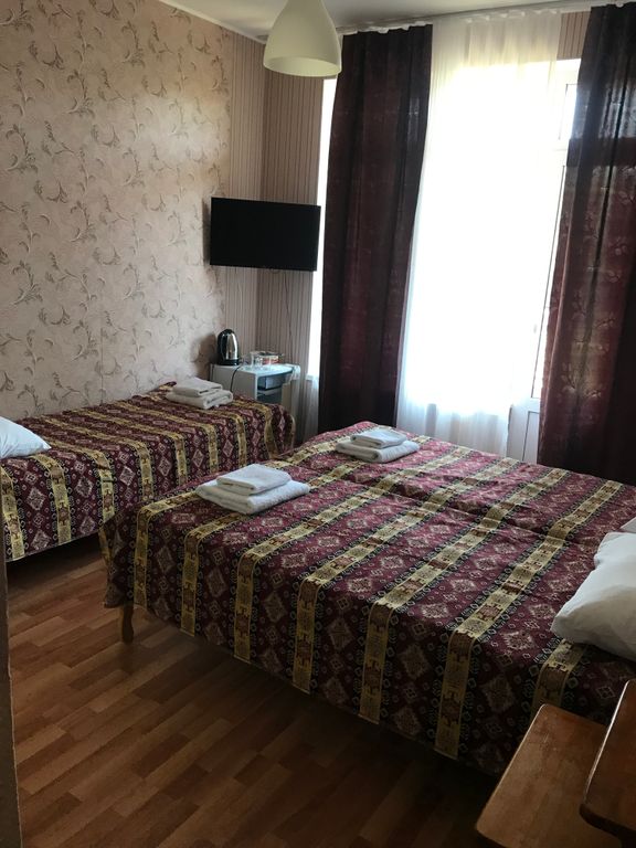 Трёхместный номер стандарт с видом на море