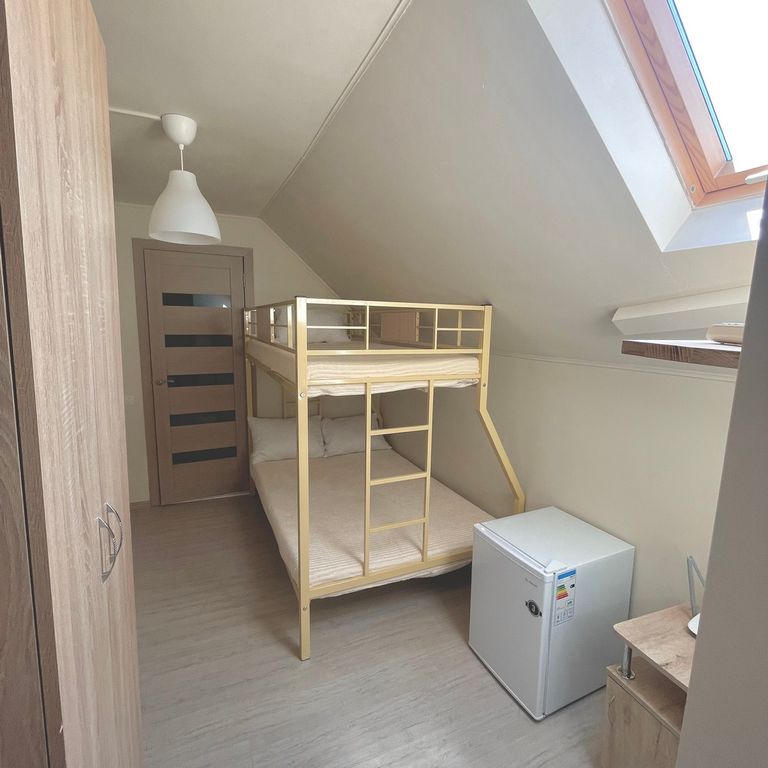 Трёхместный номер 2. Трёхместный эконом