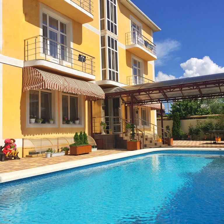 Трёхместный номер стандарт