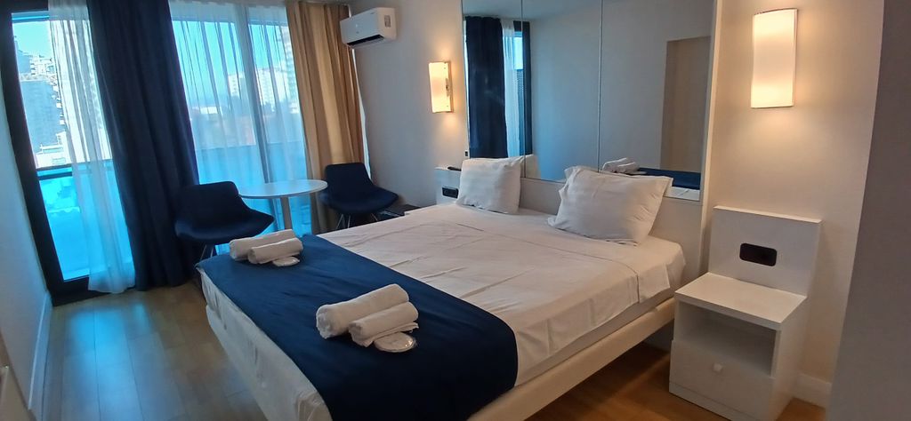 Апартаменты люкс с видом на море