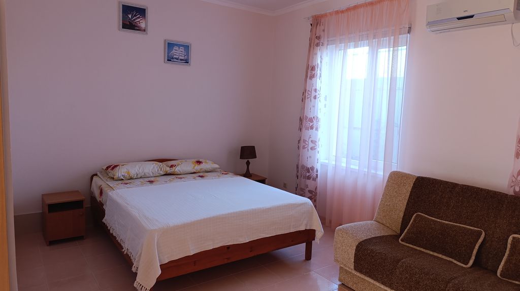 Четырёхместный номер улучшенный