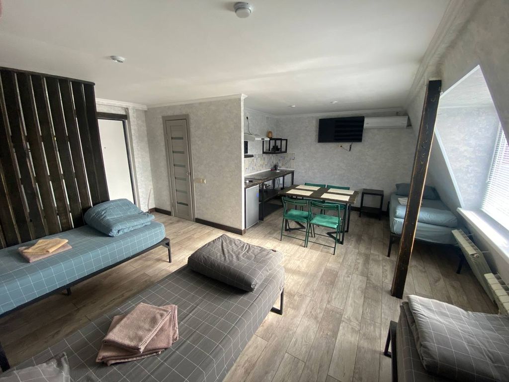 Четырёхместный номер Четырехместный номер Люкс