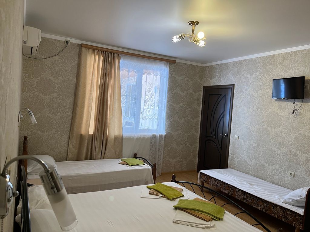 Четырёхместный номер стандарт