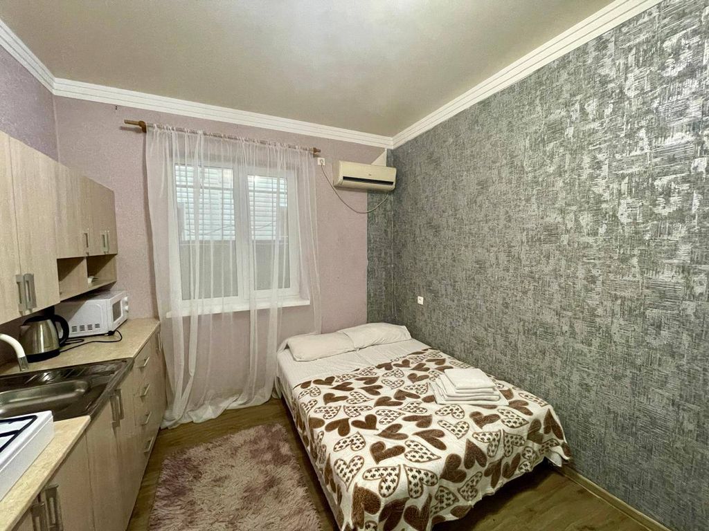 Семейный номер двухкомнатный улучшенный с кухней