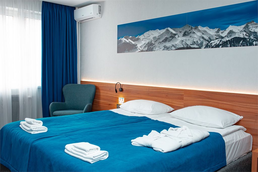 Двухместный номер с 1 кроватью премиум семейный двухкомнатный