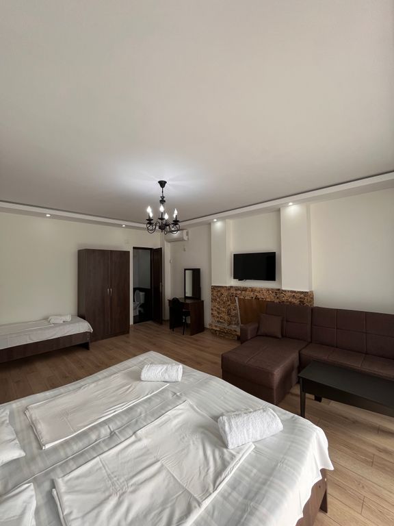 Четырёхместный номер 2 fl - 8