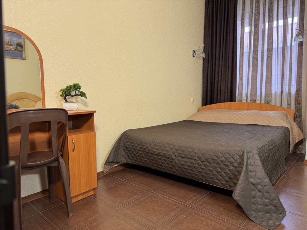 Трёхместный номер Комфорт с мини-кухней