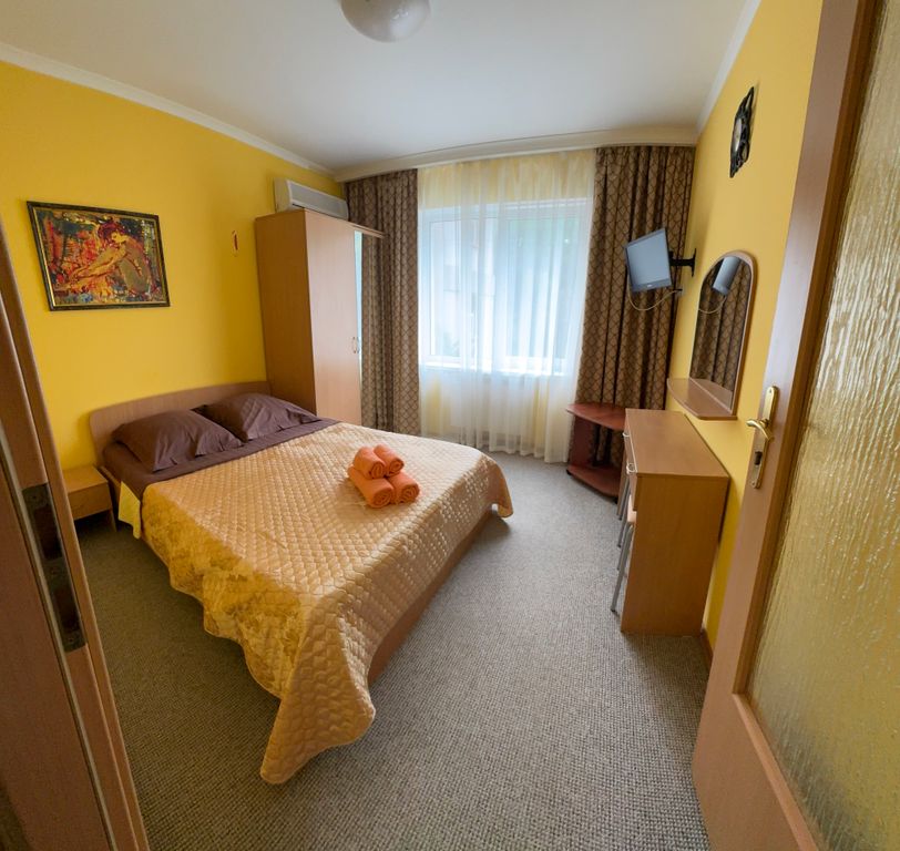 Апартаменты на 2 этаже