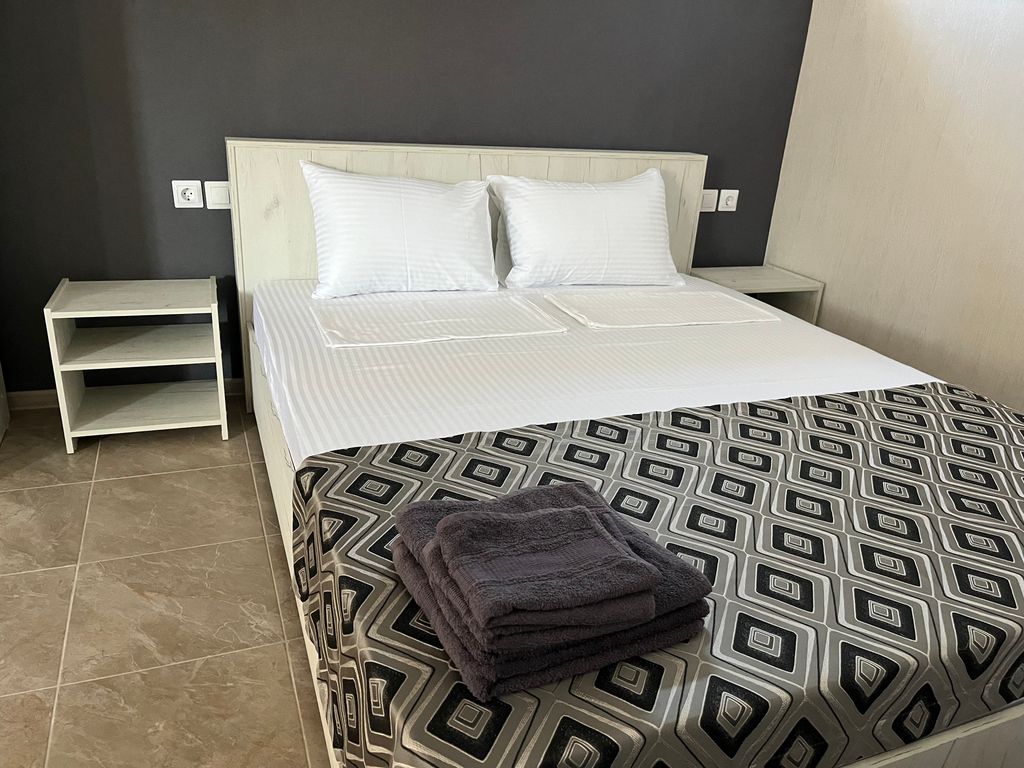 Четырёхместный номер улучшенный с видом на море