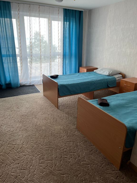 Двухместный номер с 2 отдельными кроватями улучшенный с видом на море