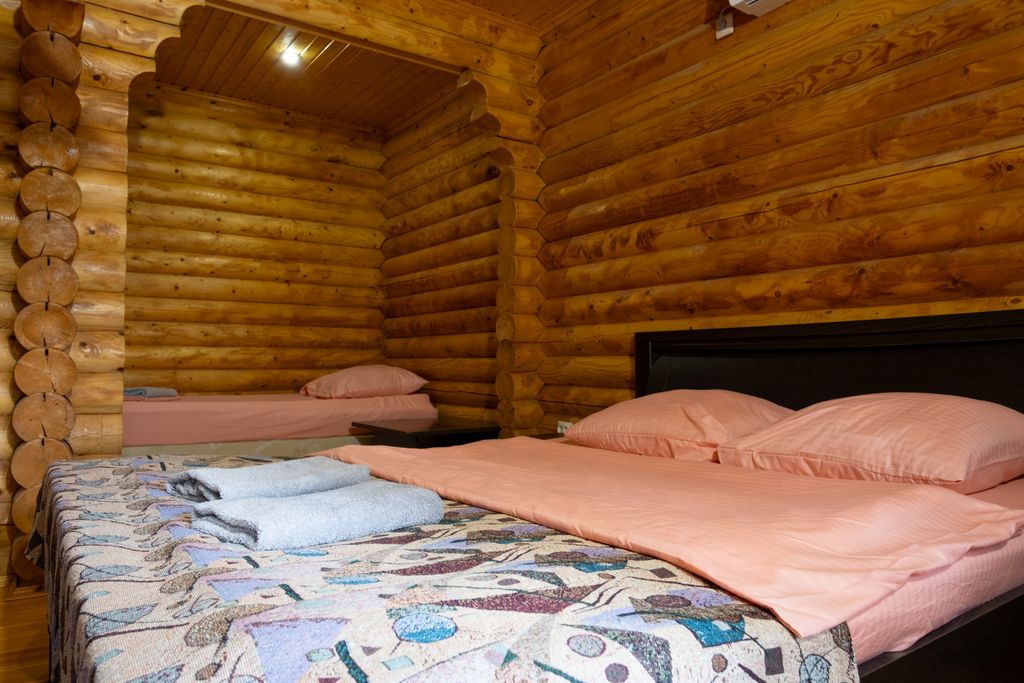 Трёхместный номер Семейный номер в деревянном коттедже