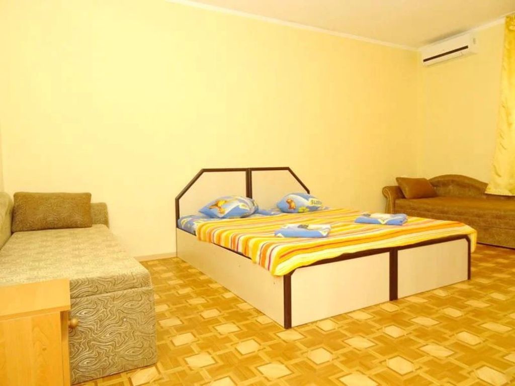 Семейный номер Комфорт шестиместный