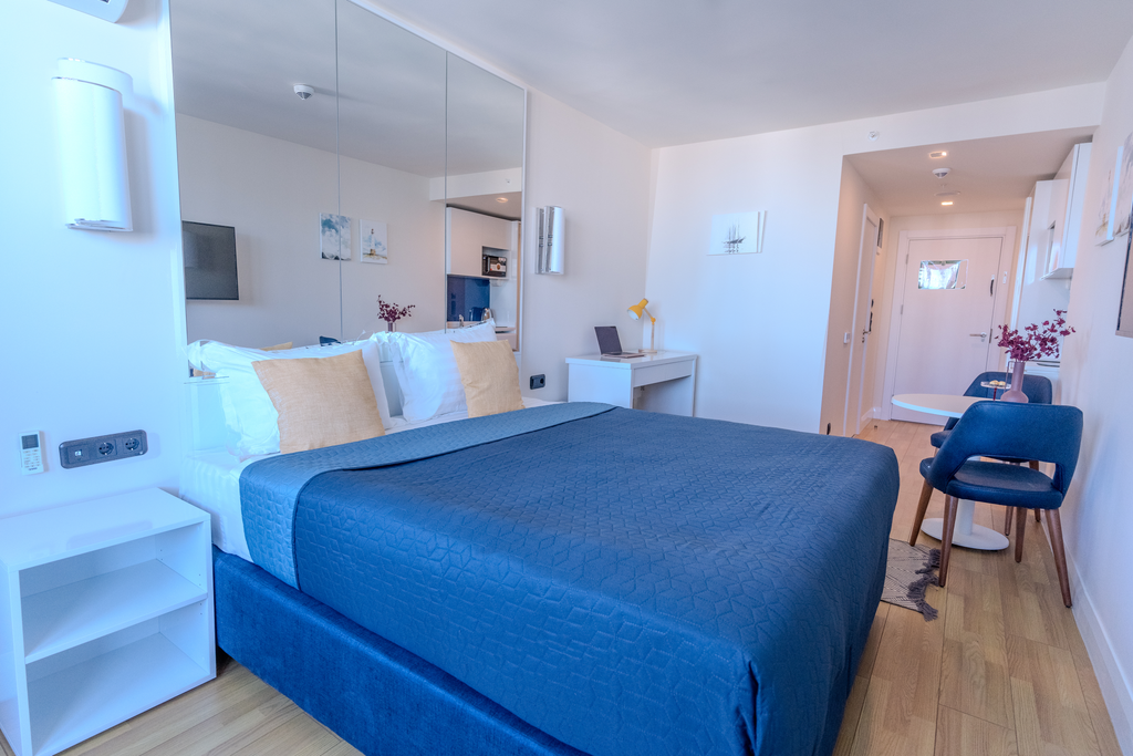 Двухместный номер с 1 кроватью студия люкс с видом на море