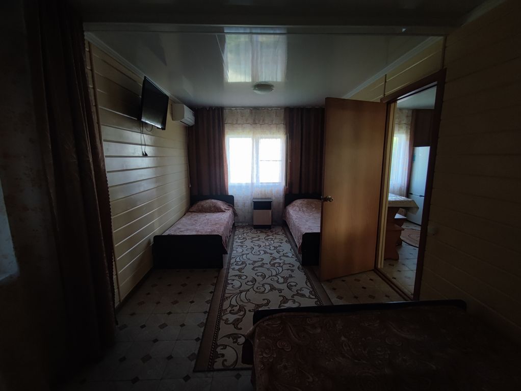 Четырёхместный номер стандарт