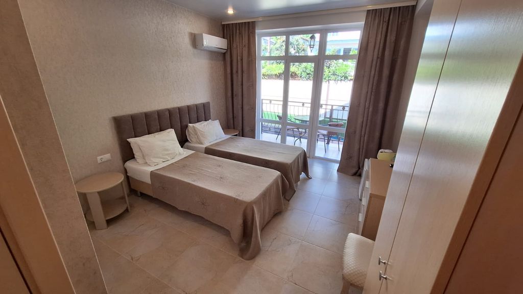 Двухместный номер с 1 кроватью номер с балконом и видом на сочинский национальный парк