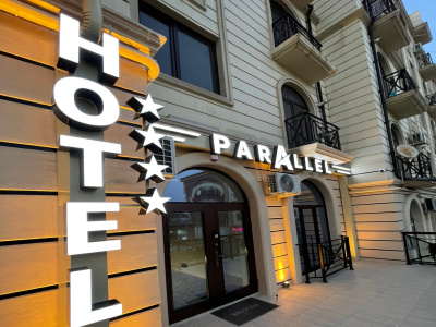 Hotel Parallel