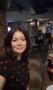 Елена  Комарова