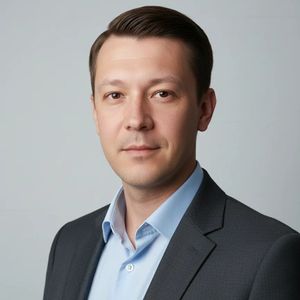 Павел Тихонов