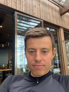 Борис Огарь