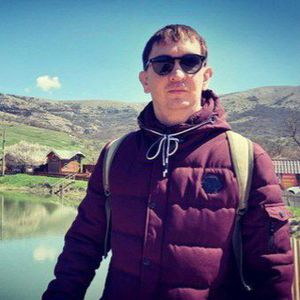 Илья Фролов