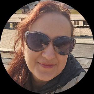 Анна Бурова