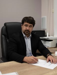 Максим Харлов