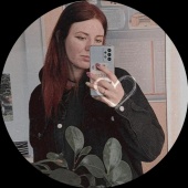 И